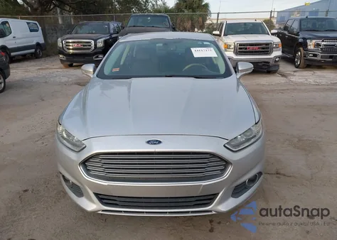 2013 Ford Fusion Se z USA, uszkodzony, nr VIN 3FA6P0HR4DR164405